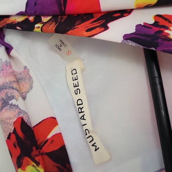 Rainbow floral tank - Picture 3 of 7